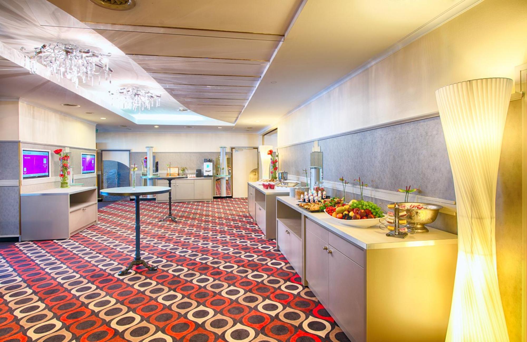 Leonardo Arabellapark Hotel München